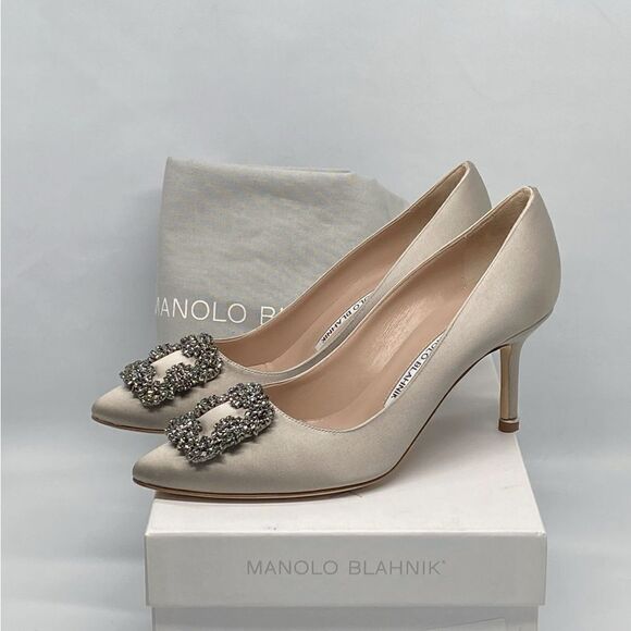 Manolo Blahnik Hangisi 70 Embellished Satin Pumps size 37.5 - Picture 10 of 12
